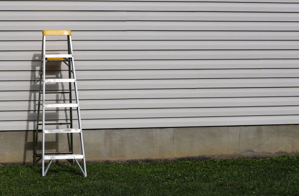 Siding Service in Edmonds
