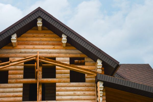 Log Home Siding Installation in Edmonds